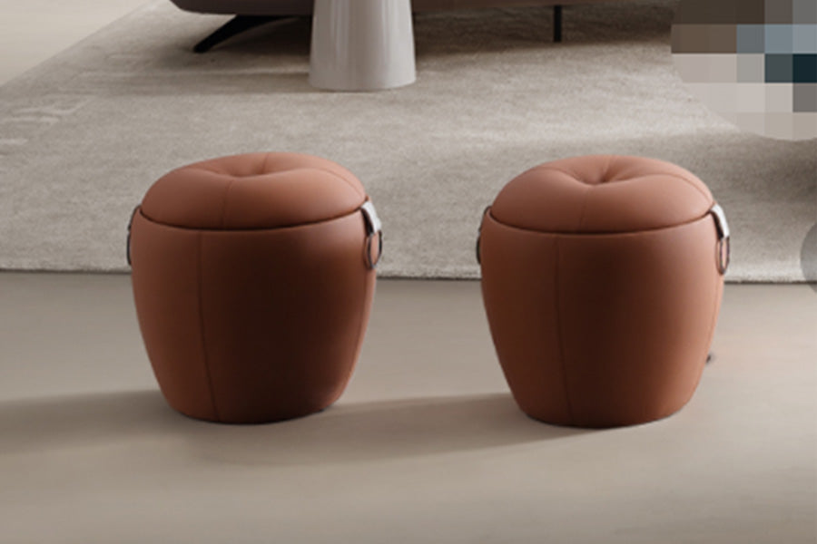 PIO STOOL WITH STORAGE SPACE