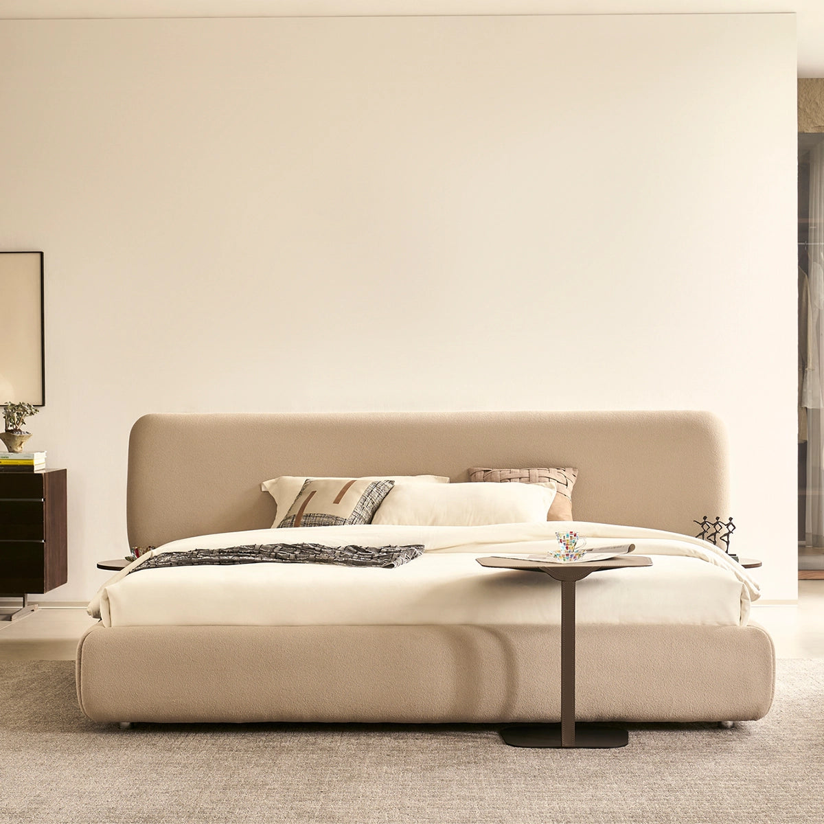 Pat AMADORA – eleganță modernă și confort premium