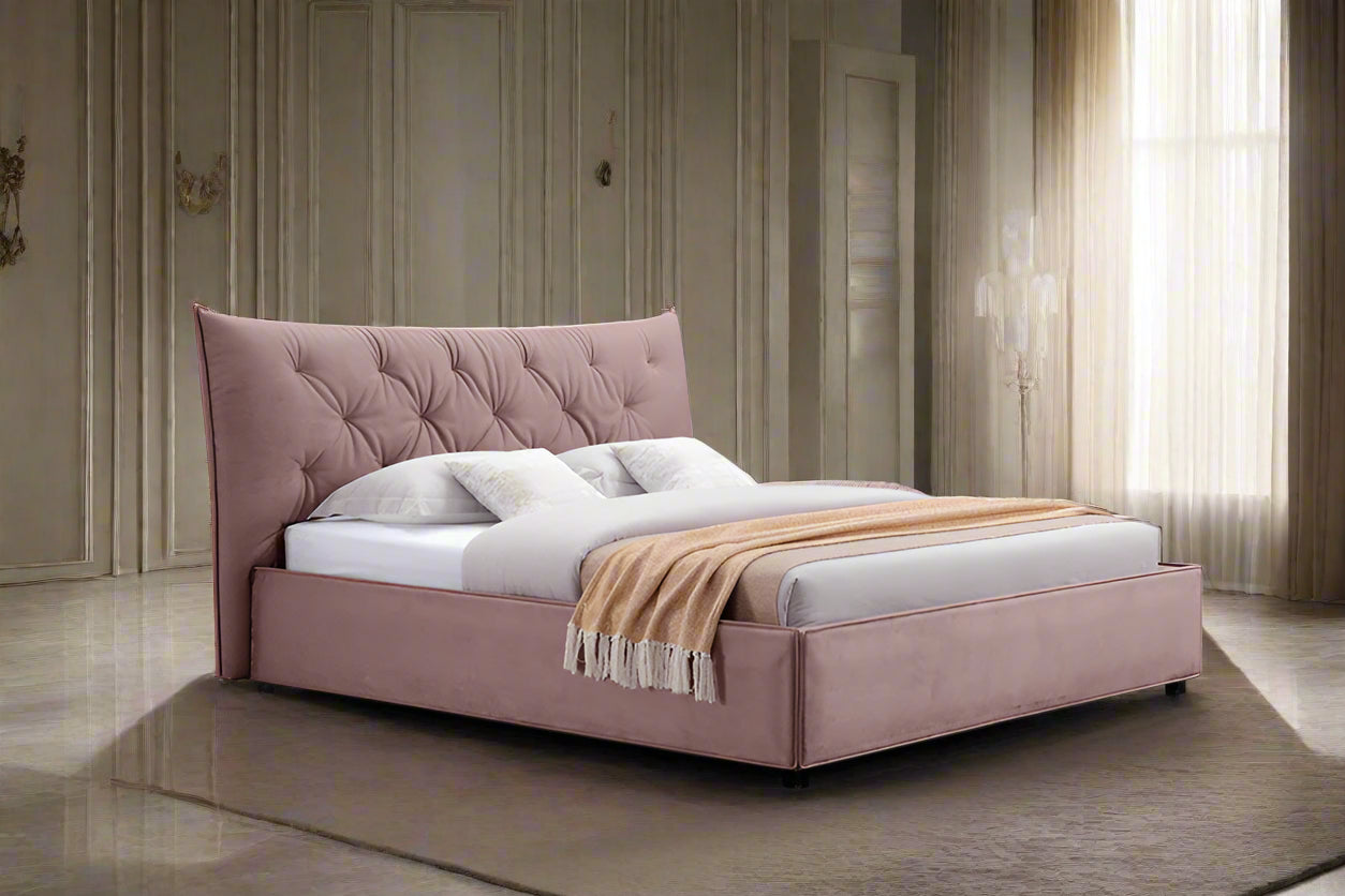 Pat Ryan – design modern și elegant