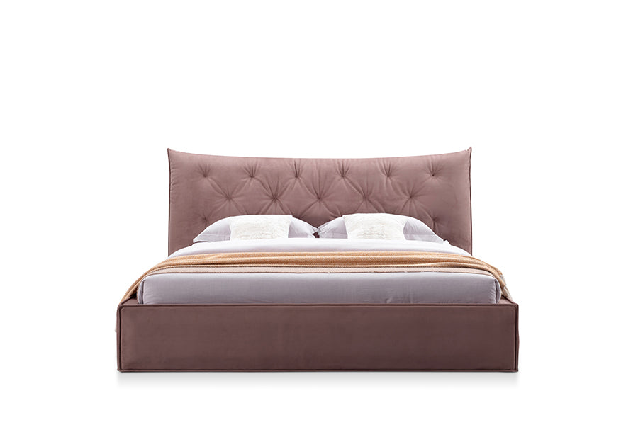 Pat Ryan – design modern și elegant