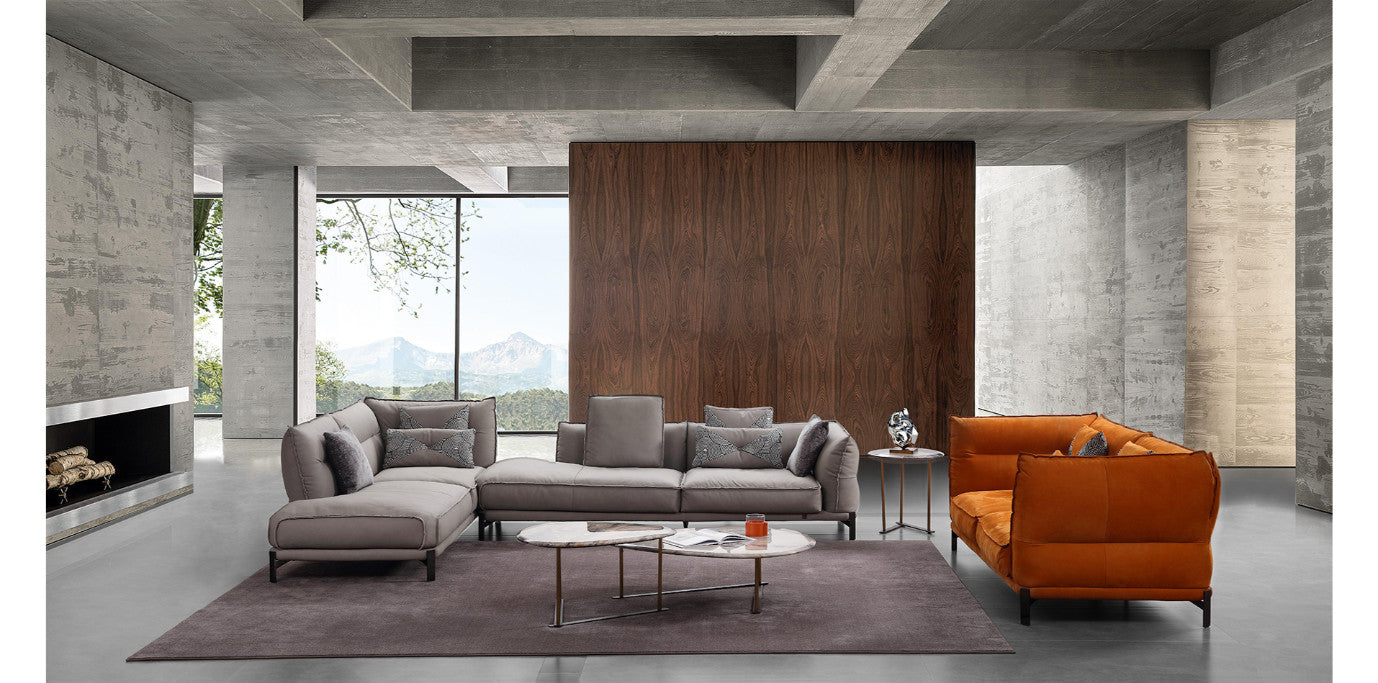 HUBERT CORNER TABLE 