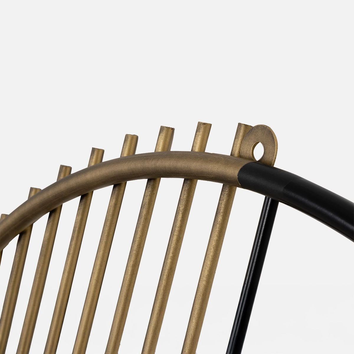 CEASUL DE PERETE TICARA