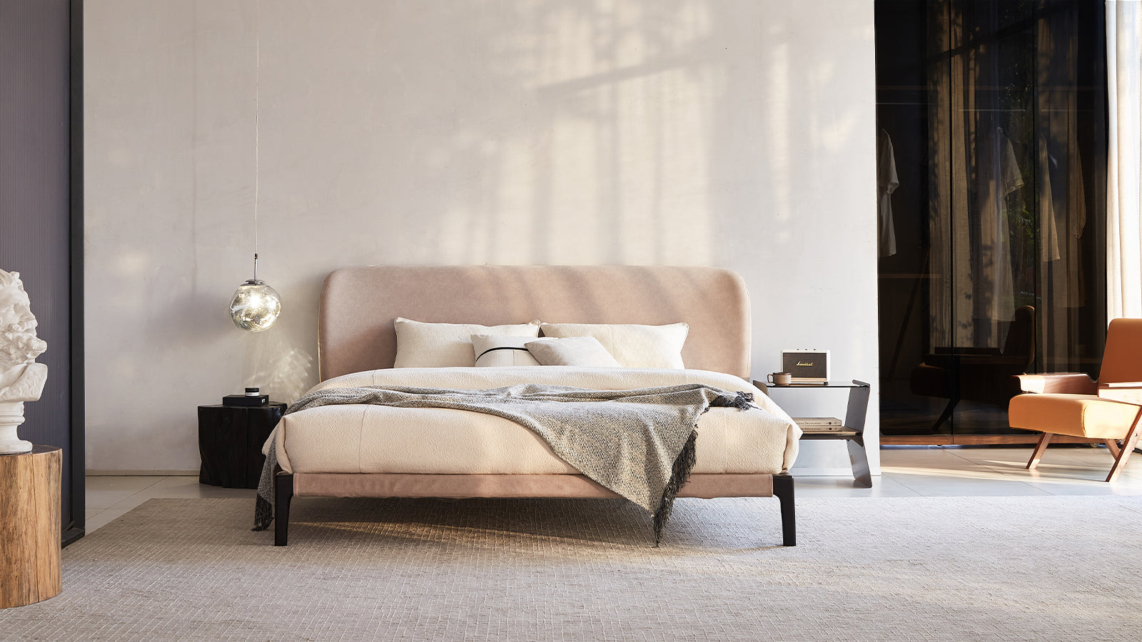 Pat Thalia – Eleganță și Confort Premium