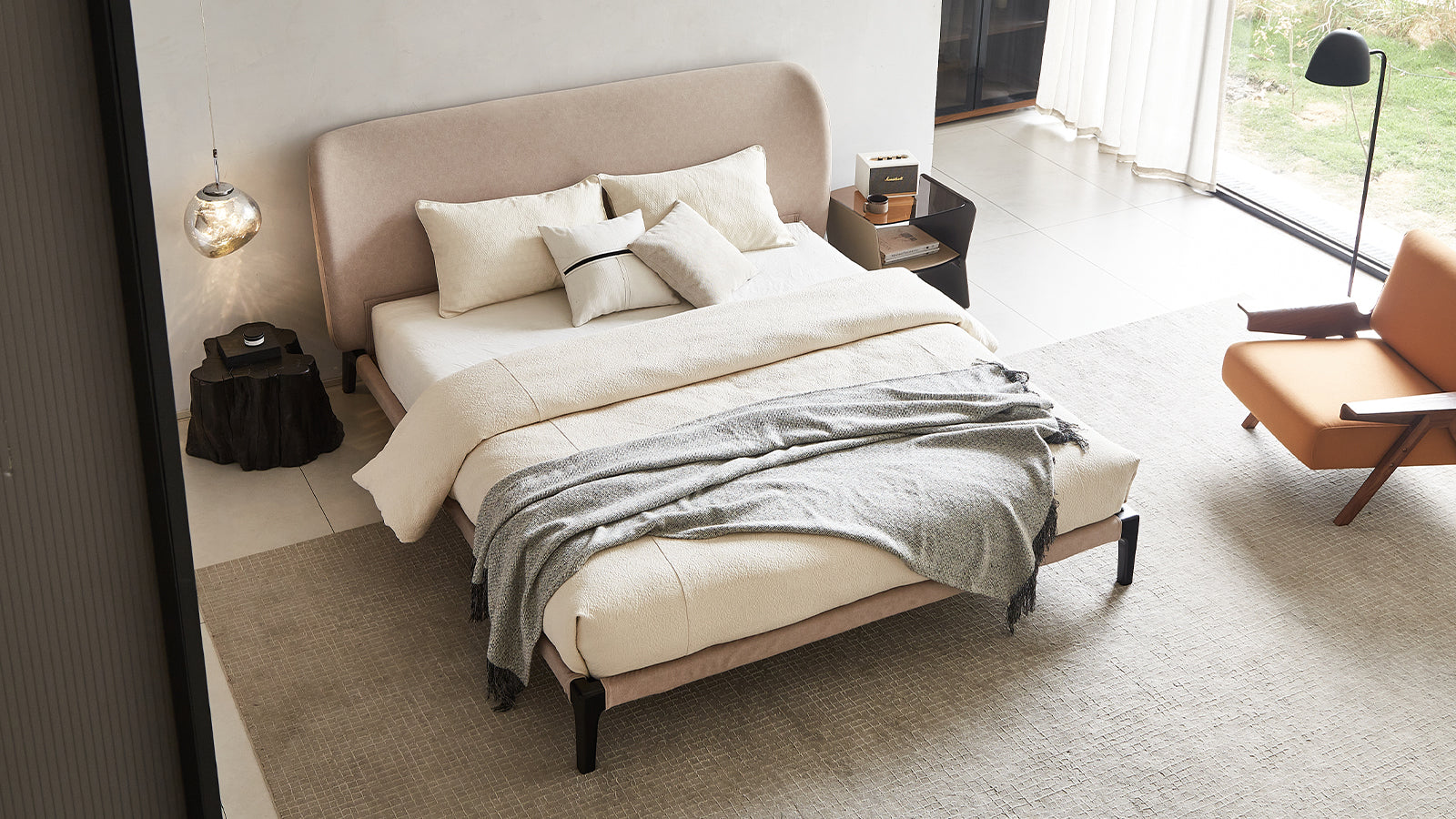 Pat Thalia – Eleganță și Confort Premium