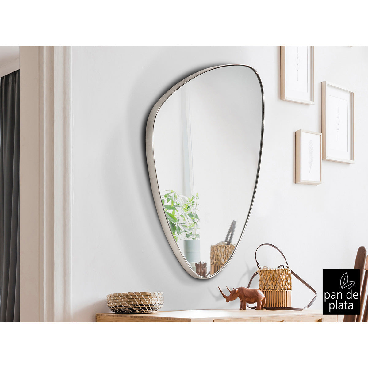 OGLINDA TRIUNGHIERA ORIO, 84x55, ARGINTIE