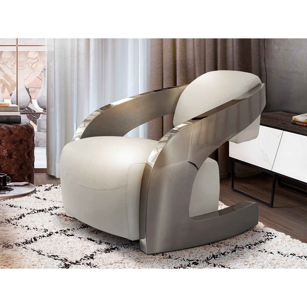 FOTOLIU AMANDA, OȚEL ȘI ALB