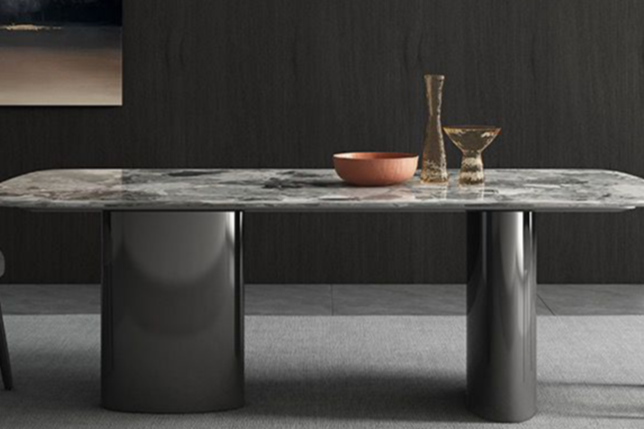 Tavolo da pranzo Royale: design moderno ed eleganza raffinata