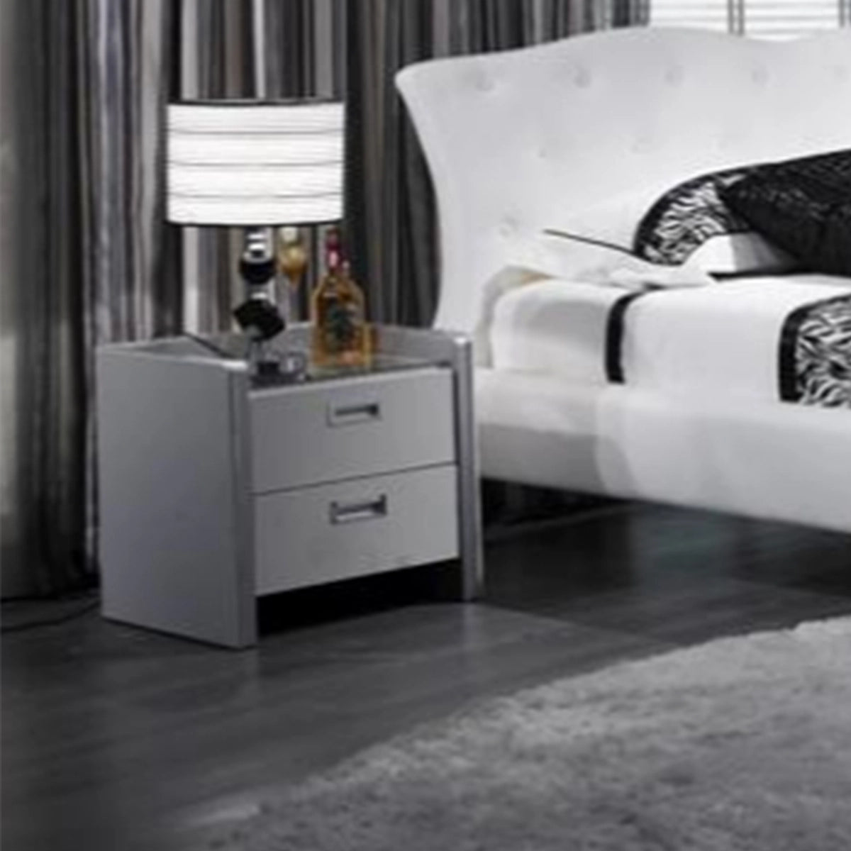 Pat SIENA - Stil clasic avand un design original,