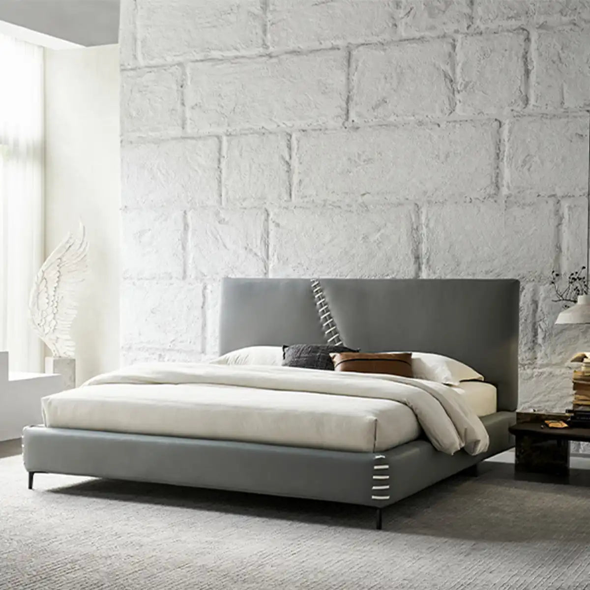 Letto FERRANTE - Eleganza distinta e confronto distintivo