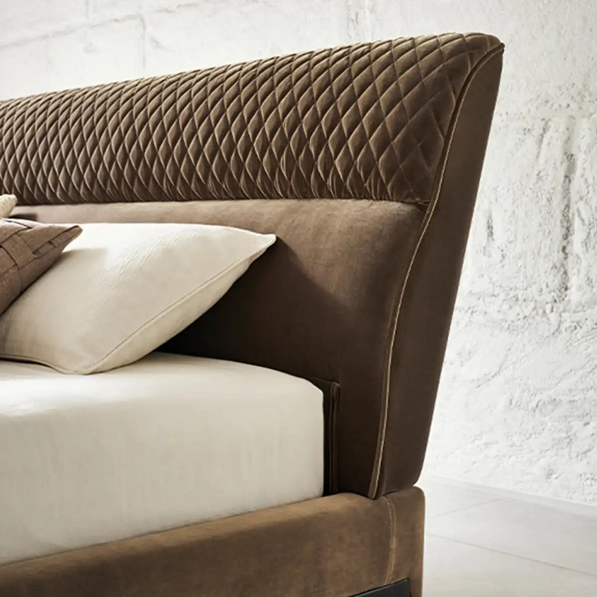 Letto FERRO - Design moderno ed elegante