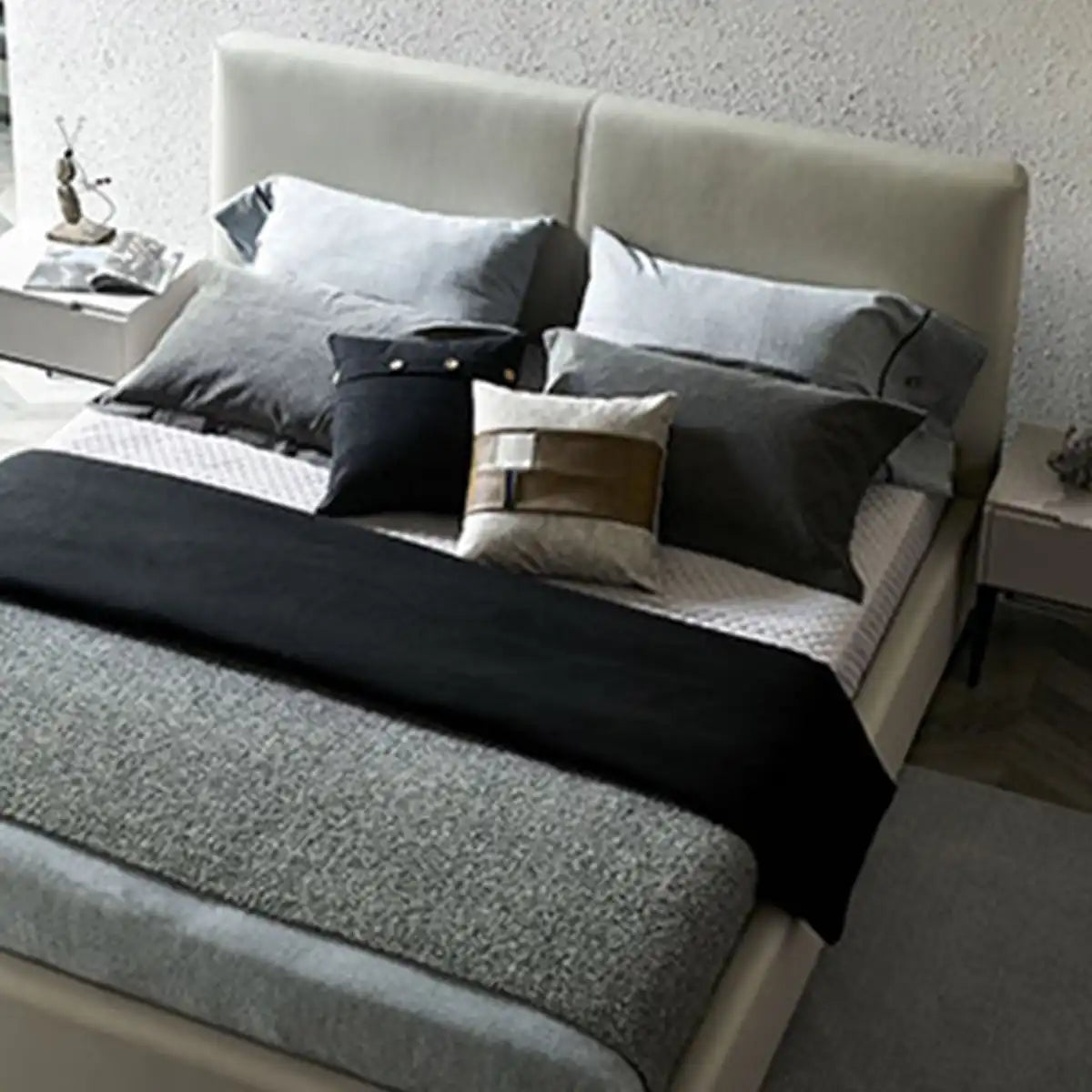 LETTO GEORGE - Design minimalista e raffinato