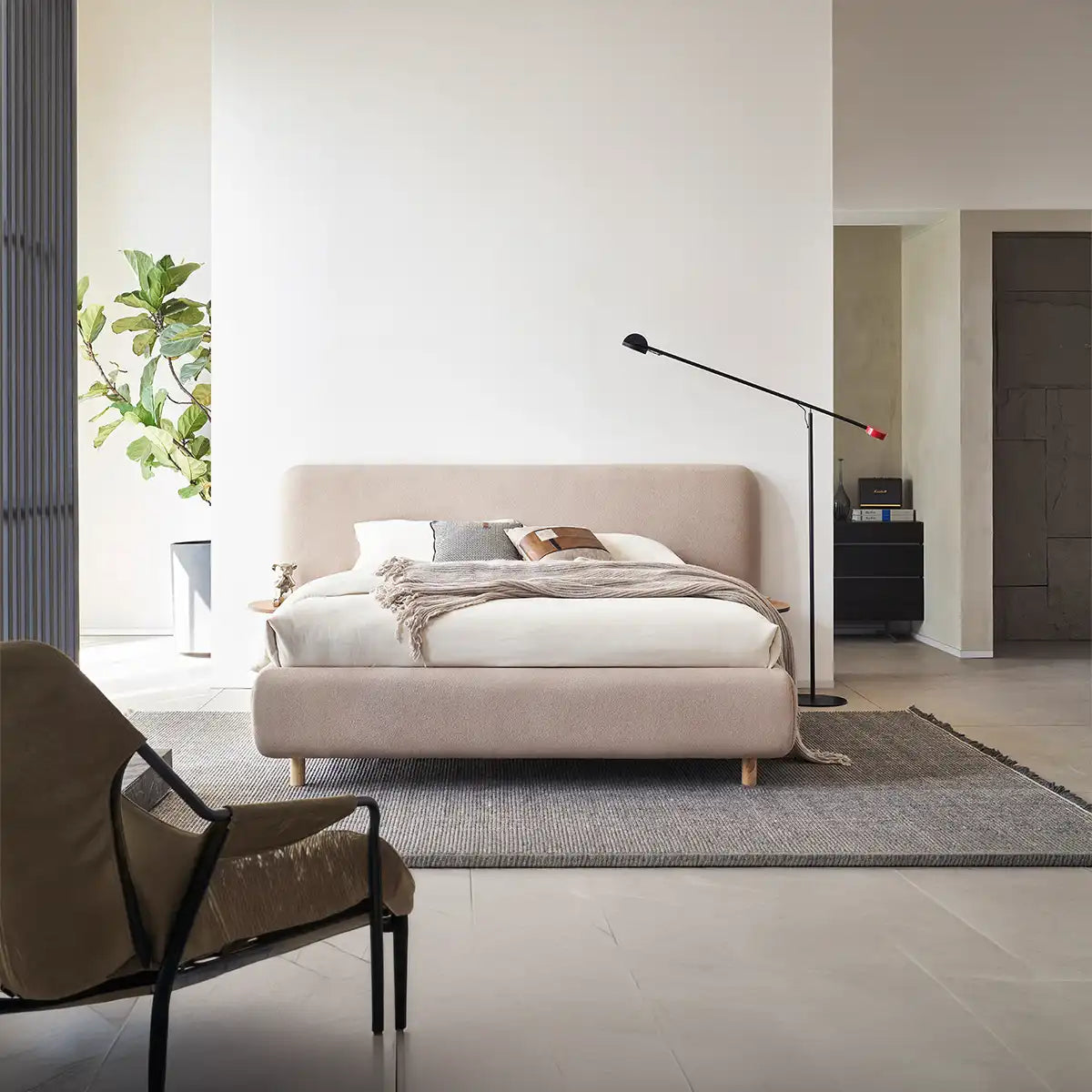 Letto Mirabilis - Un'aggiunta di eleganza e comfort a qualsiasi camera da letto