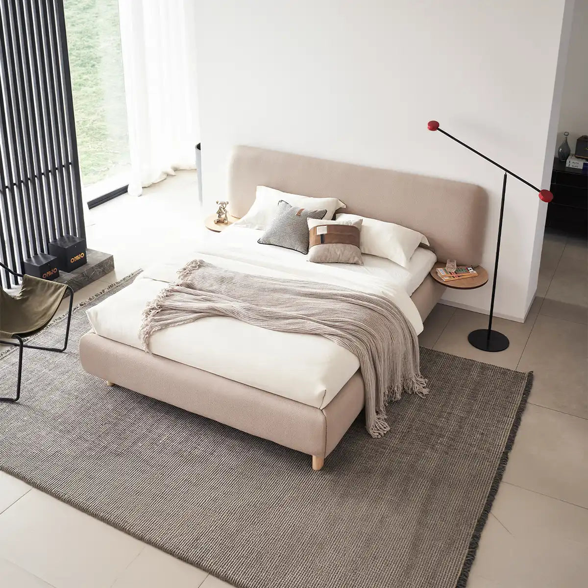Letto Mirabilis - Un'aggiunta di eleganza e comfort a qualsiasi camera da letto