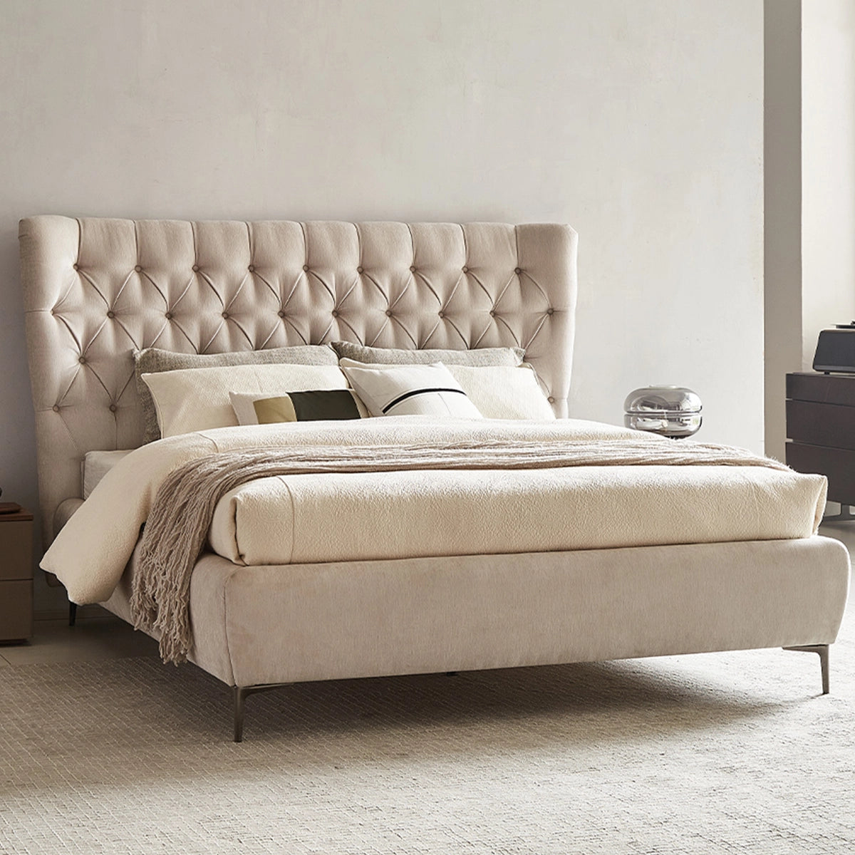 Pat Sirius - Simbolul eleganței și confortului