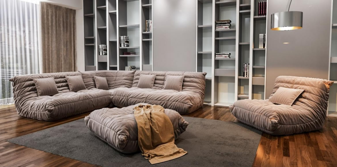 Compozitie Space - Design Modern cu Linii Rotunjite